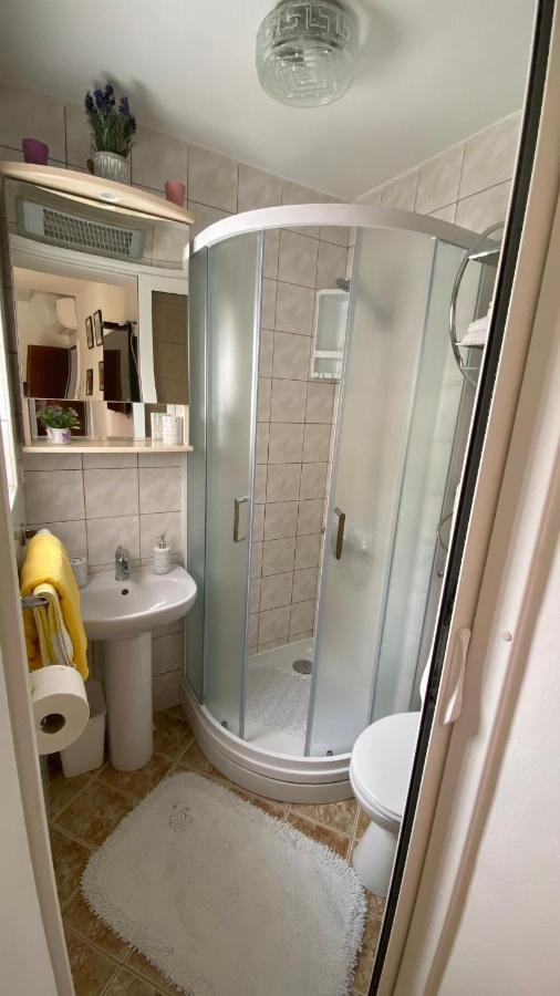 Guest House Tonica Krk Town Zewnętrze zdjęcie